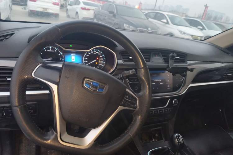 Used Geely Auto Emgrand 2017 Sedan Million Edition 1.5L Manual - Upward Version