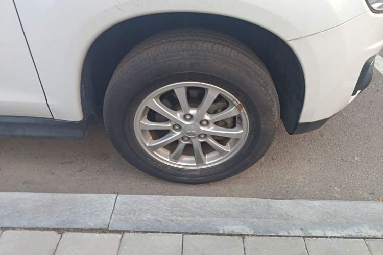 Used Mitsubishi ASX 2013 1.6L Manual Two-Wheel Drive Standard Edition
