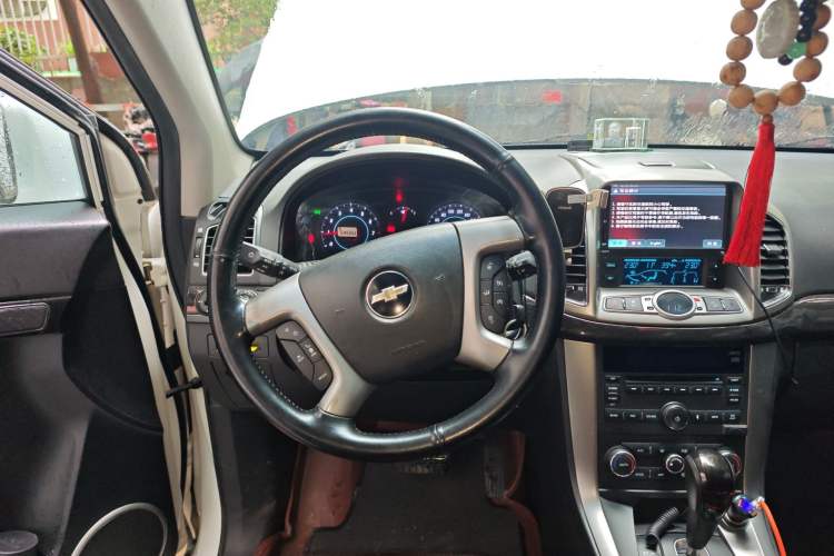 Used Chevrolet Captiva 2014 2.4L 4x4 Flagship Edition 7 Seats