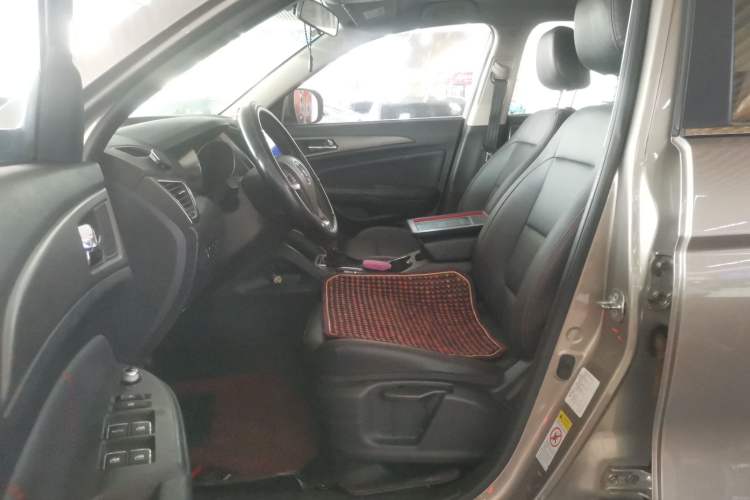 Used Changan CS75 2016 1.8T Automatic Elite Model China V Standard