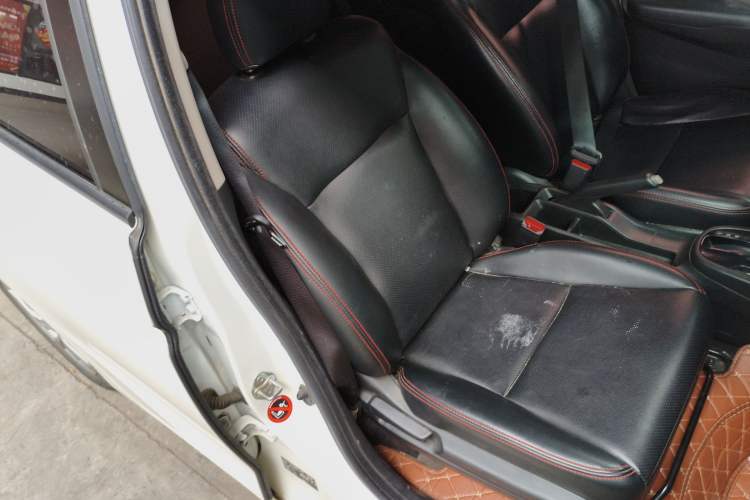 Used Honda Fit 2016 1.5L LXS CVT Comfort Sunroof Version Right Front Seat