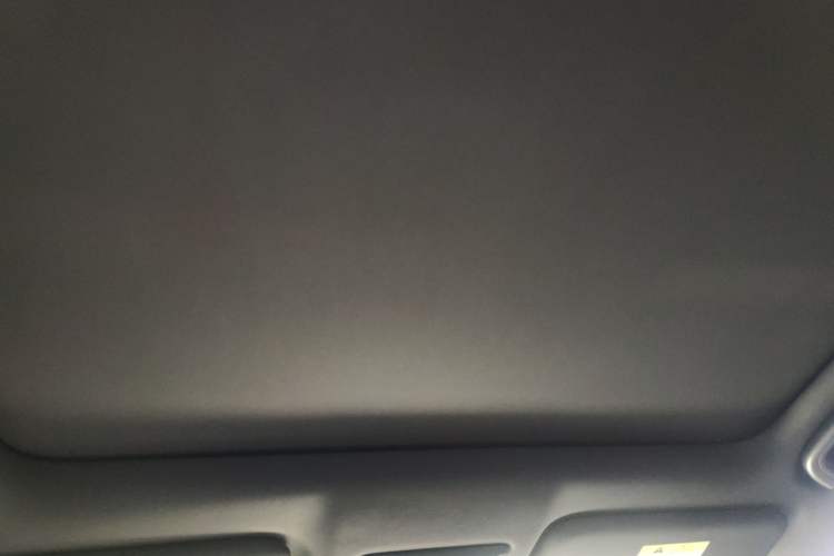 Used Changan UNI-T 2022 1.5T Prestige Version
