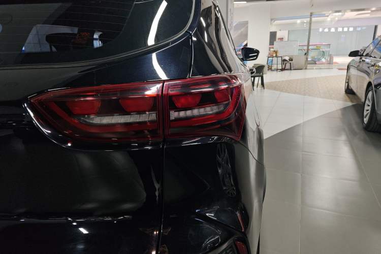 Used JETOUR X70 2023 1.5T DCT Beyond PRO+ Edition 5-Seater