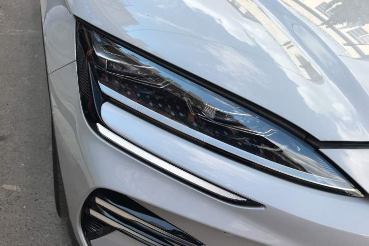 Used BYD Song PLUS New Energy 2025 DM-i 112KM Prestige Model
