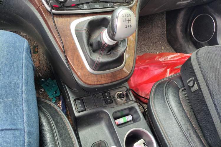 Used Haval H6 2017 Red-Label Sport Edition 1.5T Manual Two-Wheel Drive Elite Model
