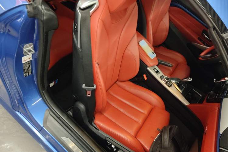 Used BMW 4 Series 2017 425i Convertible M Sport Package Right Front Seat