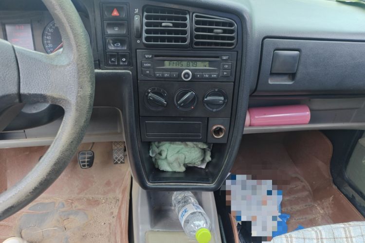 Used Volkswagen Jetta 2010 1.6L Partner