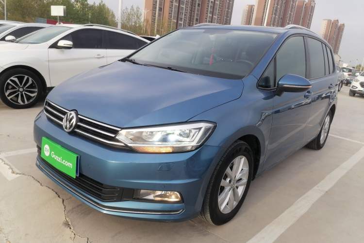 Used Volkswagen Touran 2016 Volkswagen Touran L 280TSI DSG Comfort Edition