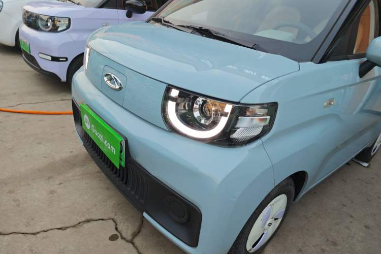 Used Chery QQ Ice Cream 2022 170km Sundae Phosphate Lithium-Ion Left Front Headlight