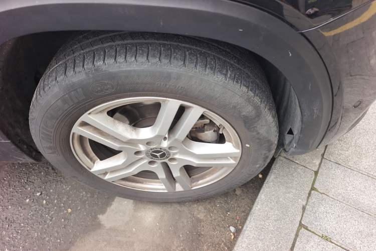 Used Mercedes-Benz GLB 2020 Updated GLB 200 Dynamic Edition Right Front Wheel Hub