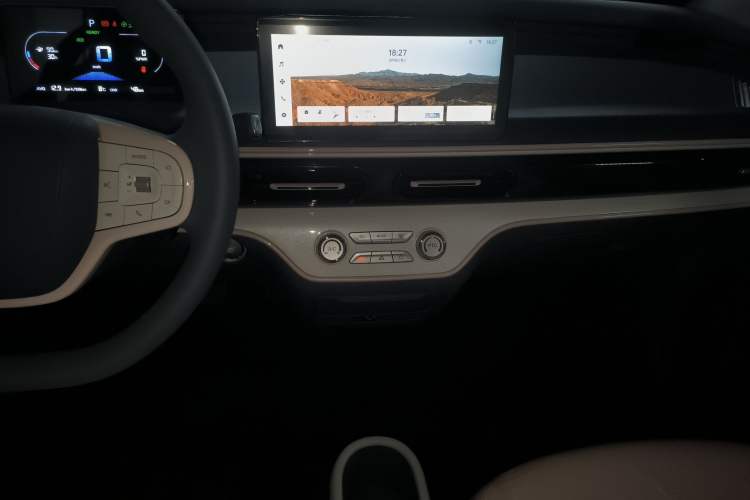 Used Chery QQ Domi 2025 Model 305km Comfort Edition