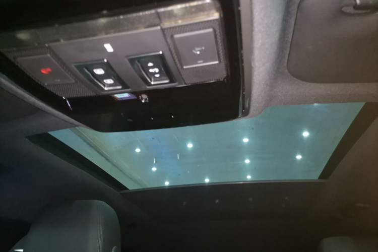 Used Land Rover Range Rover Velar 2024 Dynamic SE
