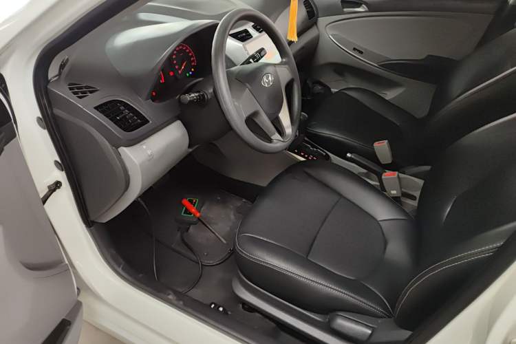 Used Hyundai Verna (older generation) 2014 1.4L Automatic Smart GLS
