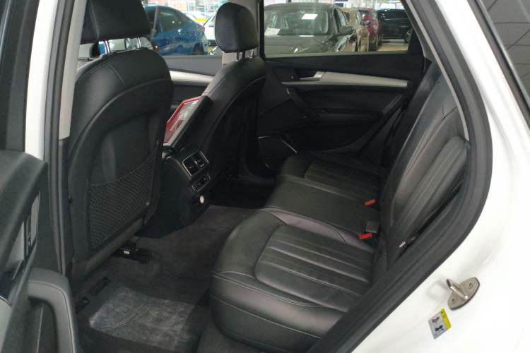 Used Audi Q5L 2020 Updated 40 TFSI Prestige Fashion Edition
