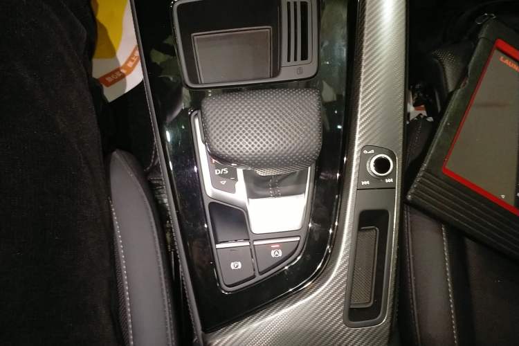 Used Audi A4L 2024 40 TFSI quattro RS Performance Package