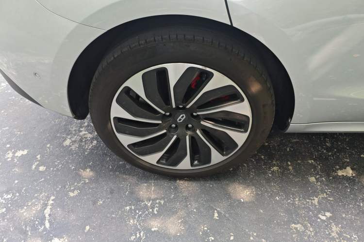 Used Hima AITO M5 2022 Extended-Range Four-Wheel Drive Performance Version