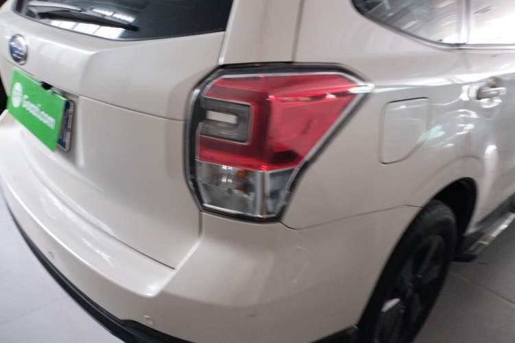 Used Subaru Forester 2016 2.5i Luxury Navigation Edition
