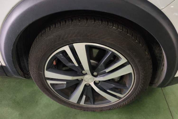 Used Peugeot 5008 2017 350THP 7-Seater Elite Edition Exterior 4