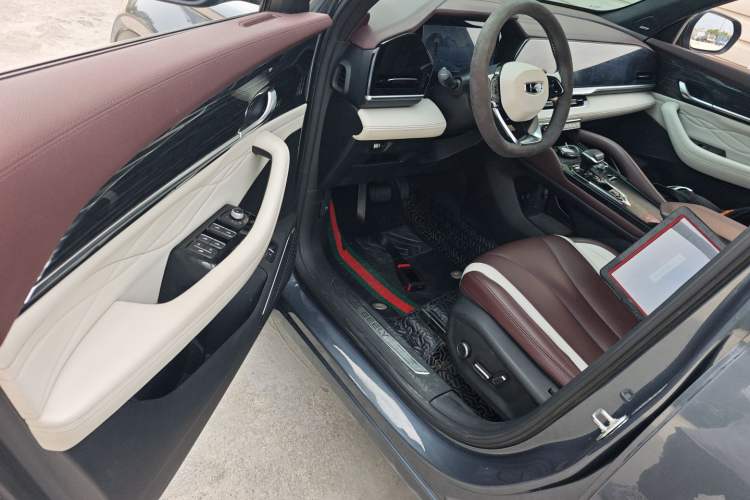 Used Geely Auto Monjaro L 2021 2.0TD DCT EVO Two-Wheel Drive Smart Luxury Version Driver Seat