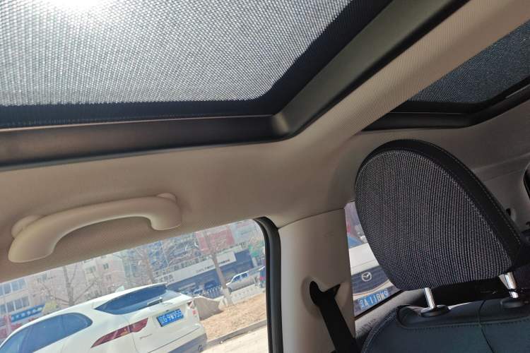 Used MINI 2025 1.5T COOPER Classic Edition