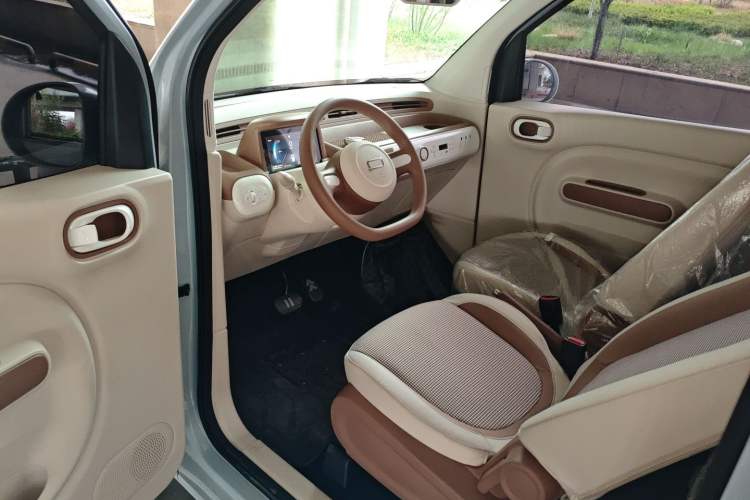 Used Bestune Pony 2026 Model 222km Agile Horse Driver Seat