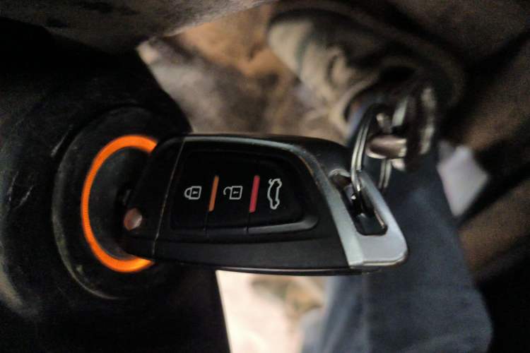 Used JMC Yuhu 7 2017 2.4T Classic Edition Diesel 4x4 Luxury Version JX4D24A5L