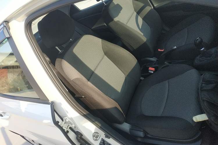 Used Hyundai Verna (older generation) 2017 1.4L Manual Refreshed Version China V Standard