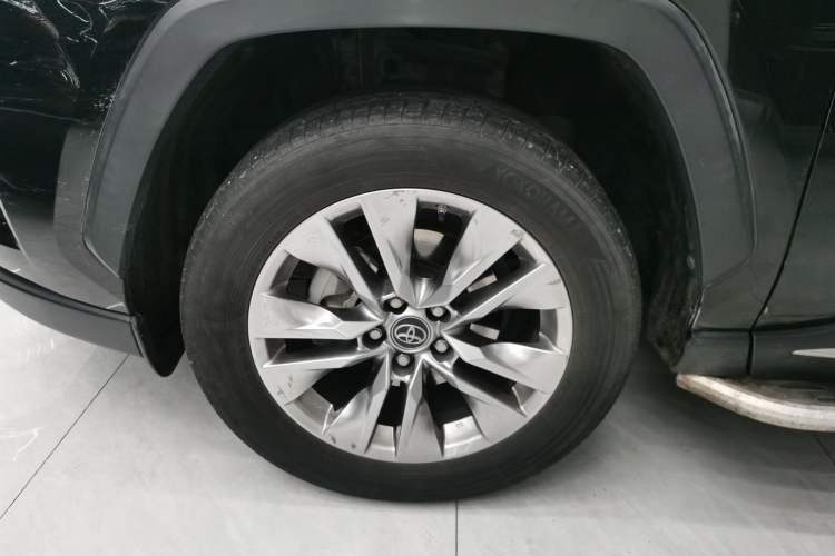 Used Toyota Wildlander 2020 Dual-Motor 2.5L E-CVT Four-Wheel Drive Luxury Edition
