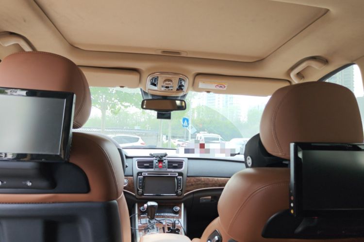 Used Haval H8 2015 2.0T Four-Wheel Drive Prestige Version Headliner