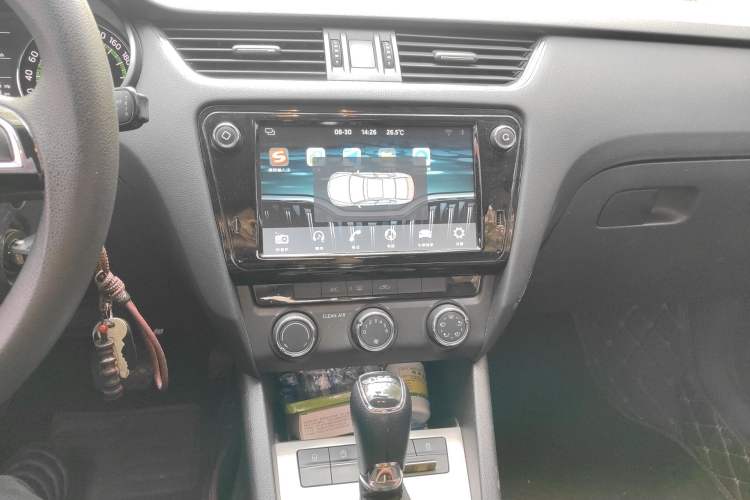 Used Skoda Octavia 2018 TSI230 DSG Comfort Edition
