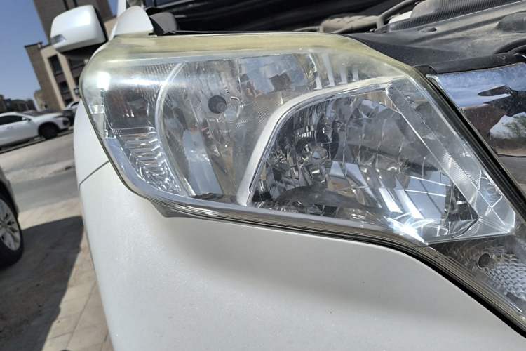 Used Toyota Prado 2016 2.7L Automatic Standard Edition Right Front Headlight