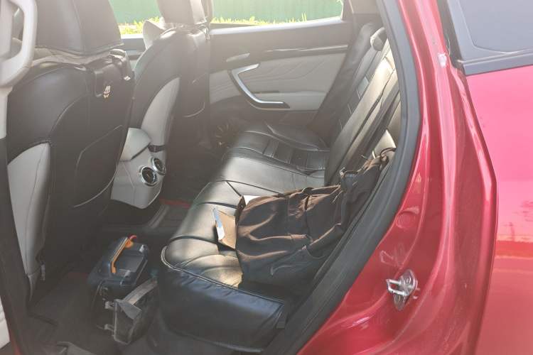 Used Wey VV7 2017 2.0T Ultra-Luxury Version
