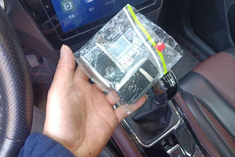 Used Dongfeng Fengon 580 2016 1.5T Manual Luxury Edition