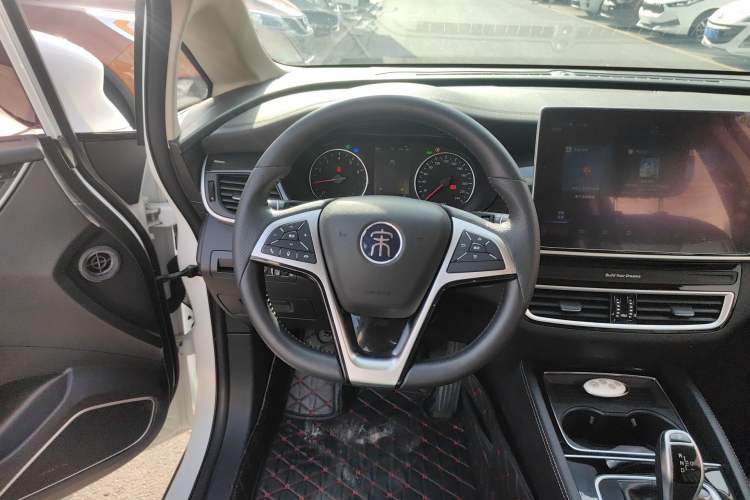 Used BYD Song MAX 2019 1.5T Automatic Smart Connect Prestige 7-Seater China V Standard
