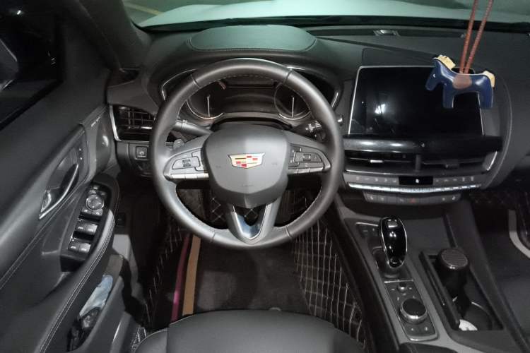 Used Cadillac CT5 2022 28T Luxury Version (Standard Edition) Steering Wheel
