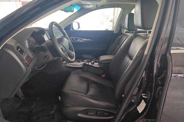 Used Infiniti Q70 2019 Q70L 2.0T Elite Plus Version