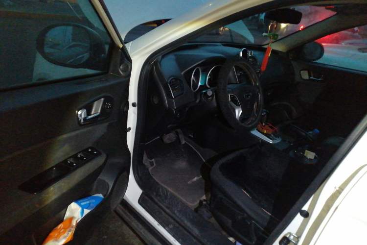 Used GAC Trumpchi GS5 2014 2.0L Automatic Two-Wheel Drive Deluxe Edition
