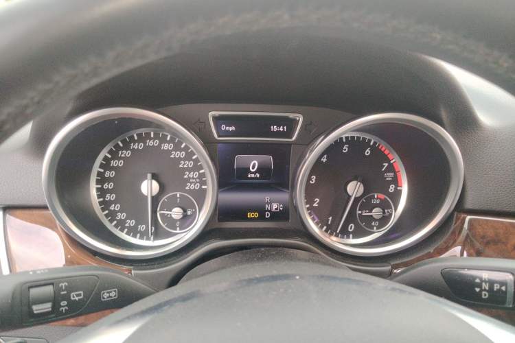 Used Mercedes-Benz M-Class 2015 ML 400 4MATIC Dynamic Model