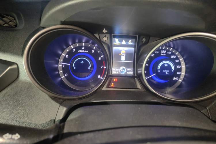 Used Changan CS75 2014 2.0L Manual Leading Version China IV Standard