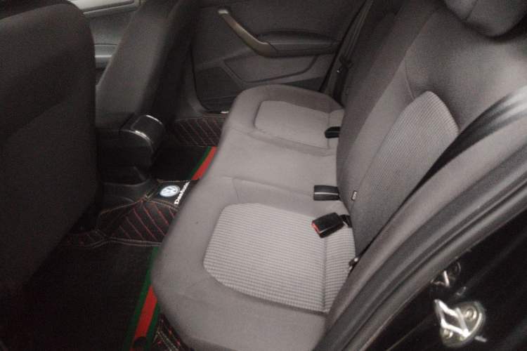 Used Volkswagen Santana 2016 1.4L Manual Fashion Edition Left Rear Seat