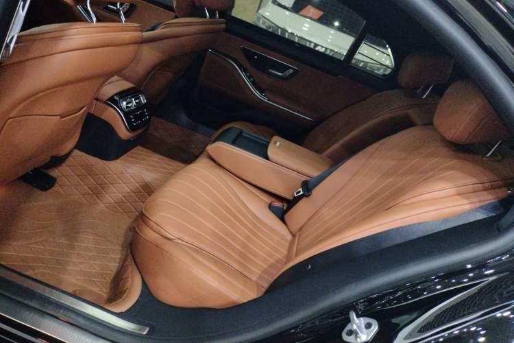 Used Mercedes-Benz S-Class 2023 S 400 L Business Model
