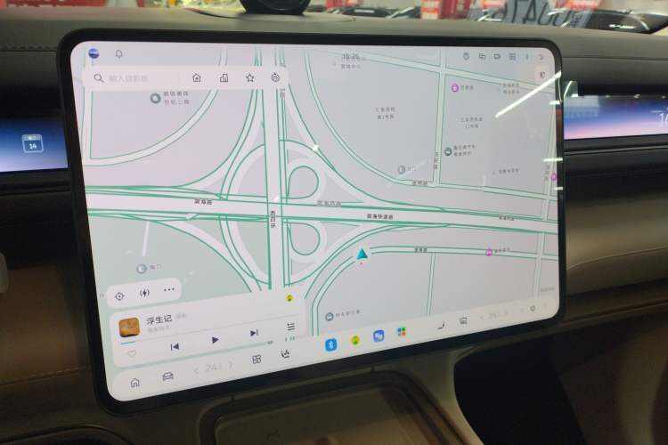 Used Nio ES8 2026 Model 6-seat Executive Signature Edition Audio And AC Panel