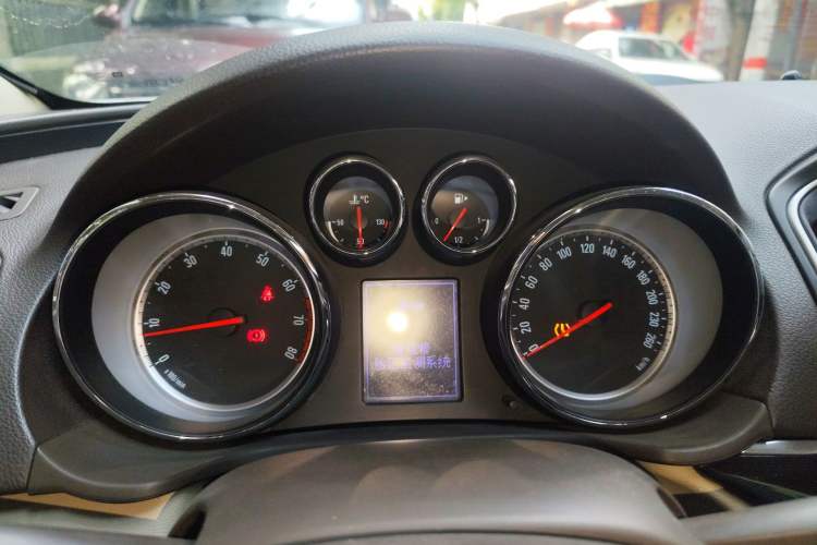 Used Buick Regal 2014 2.0L Leading Fashion Edition
