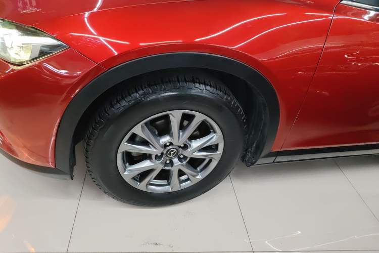 Used Mazda CX-4 2018 2.0L Automatic Two-Wheel Drive Blue Sky Premium Upgrade Version China V Standard Left Front Wheel Hub