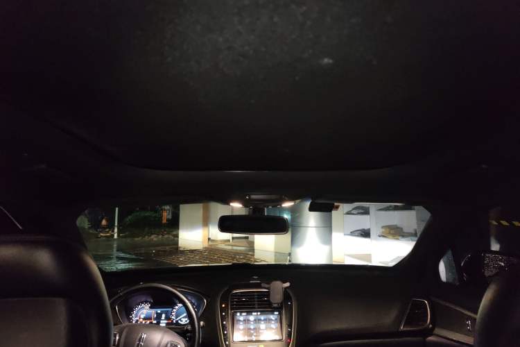 Used Lincoln MKX 2017 2.0T Two-Wheel Drive Deluxe Edition
