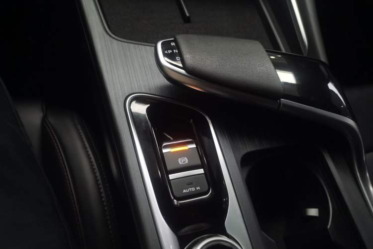 Used CHANGAN UNI-T 2022 1.5T Excellence Model
