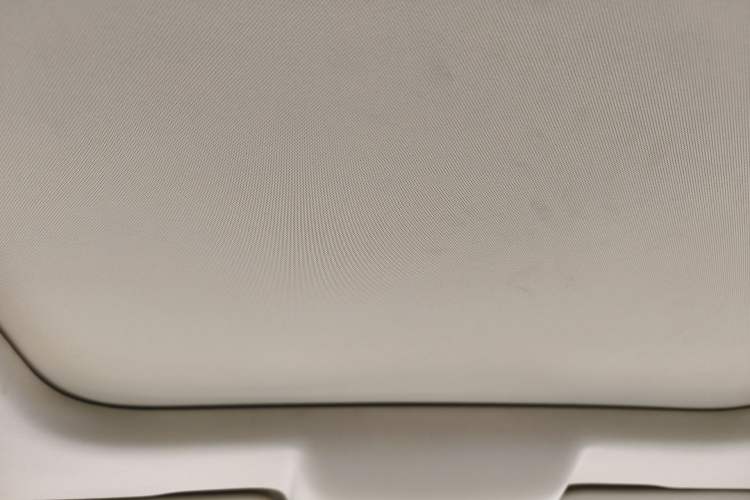 Used ORA Good Cat 2022 Morandi Edition 400km Standard Range Premium Version Lithium Iron Phosphate Headliner