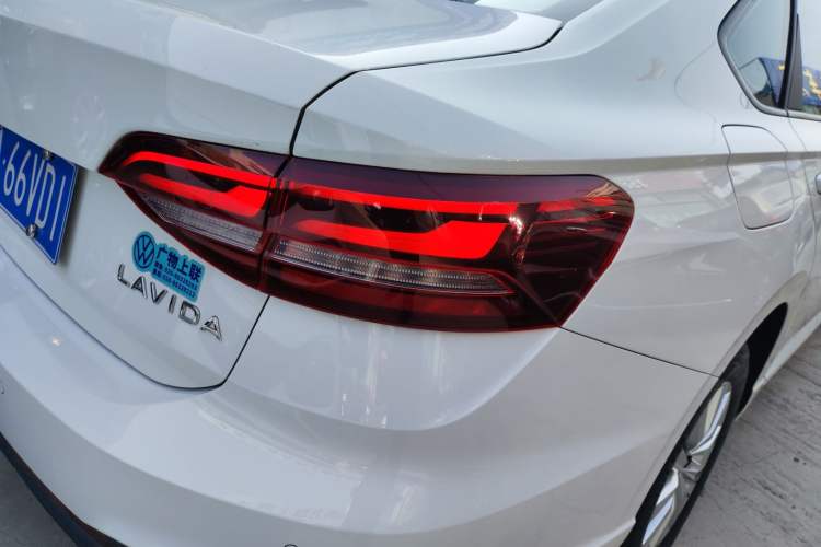 Used Volkswagen Lavida 2023 1.5L Automatic De Yi Edition