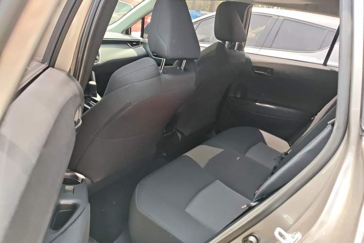 Used Toyota FRONTLANDER 2022 2.0L CVT Leading Edition
