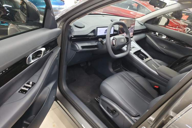 Used Geely Galaxy E5 2024 440km Launch Edition Driver Seat